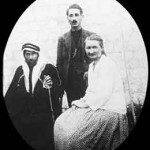 Hadji-Pasha-Jeppe-standing