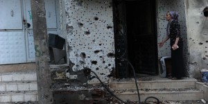 A house in Cizre which was damaged during the clashes between the security forces and the PKK terrorists. (Photo: Today's Zaman) 