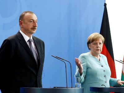 German Chancellor Angela Merkel and President of Azerbaijan Ilham Aliyev attend a news conference following talks at the Chancellery in Berlin, Germany, June 7, 2016. REUTERS/Axel Schmidt