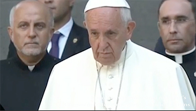 pope Emotional moments