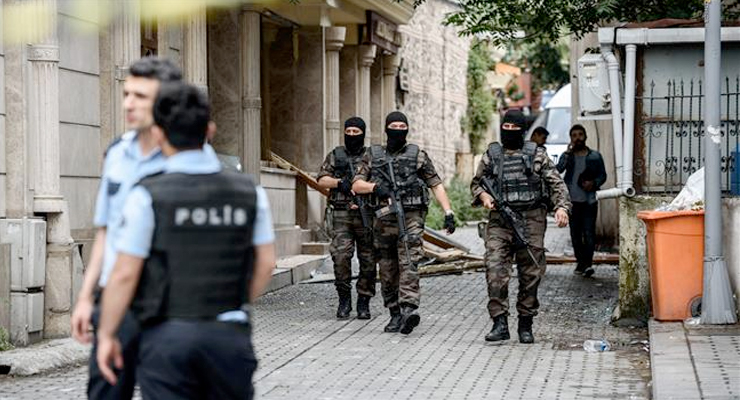 A file photo of Turkish police officers (by AFP)