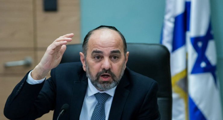 Chairman of the Education, Culture, and Sports Committee Yaakov Margi in the Knesset on February 24, 2016. (Yonatan Sindel/Flash90)