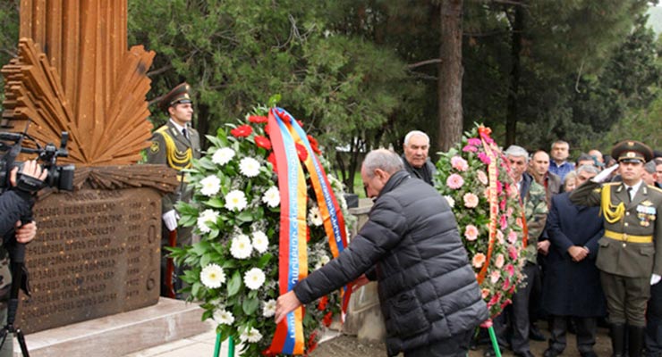 karabakh-cross-stone-monument